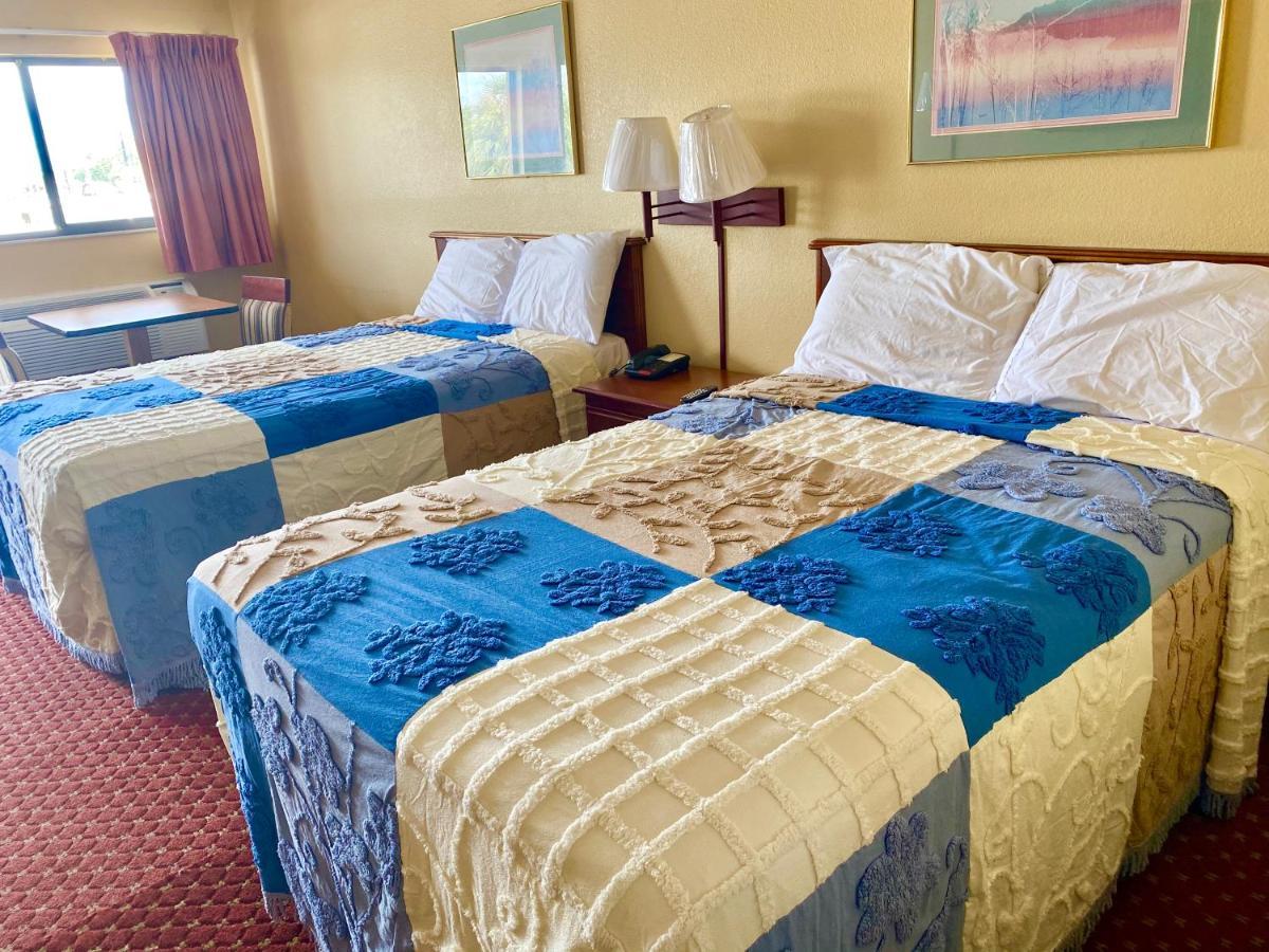 Regency Inn Fern Park 外观 照片